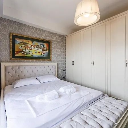 The Royal Classic By Ps Apartament *