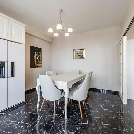 Apartament The Royal Classic By Ps