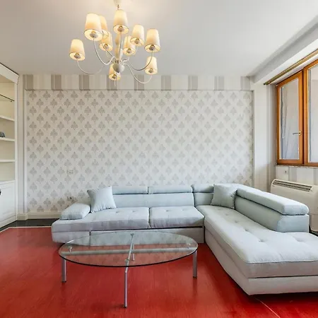The Royal Classic By Ps Apartament *
